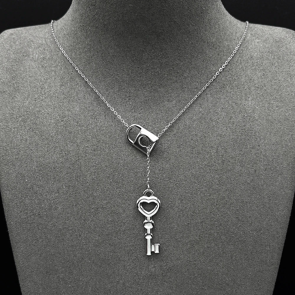 Heart Lock Pendant Necklace — Silver