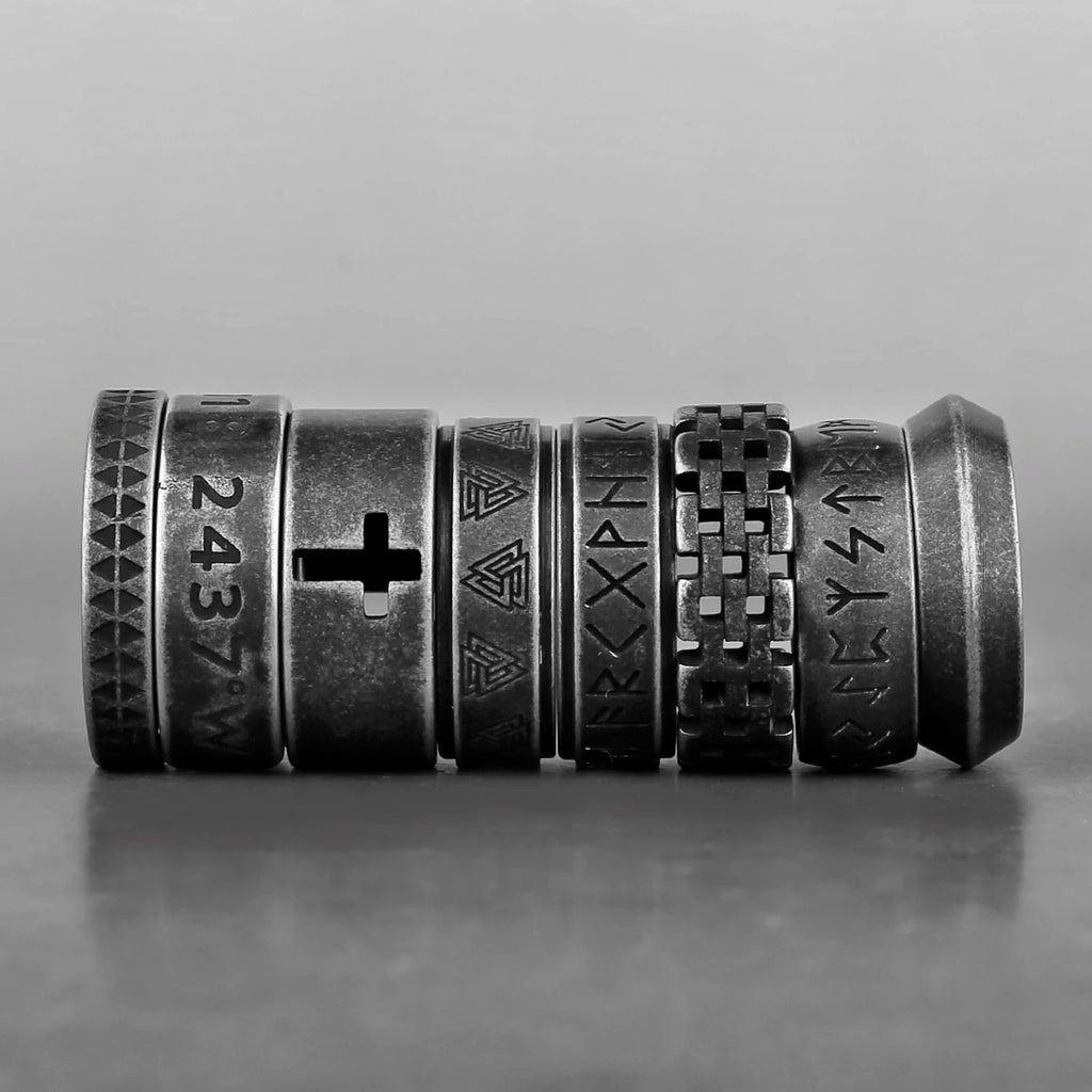 Simple Punk Retro Black Stainless Steel Mens Rings for Women Couple Lover Boy Girlfriend Biker Jewelry Creativity Gift