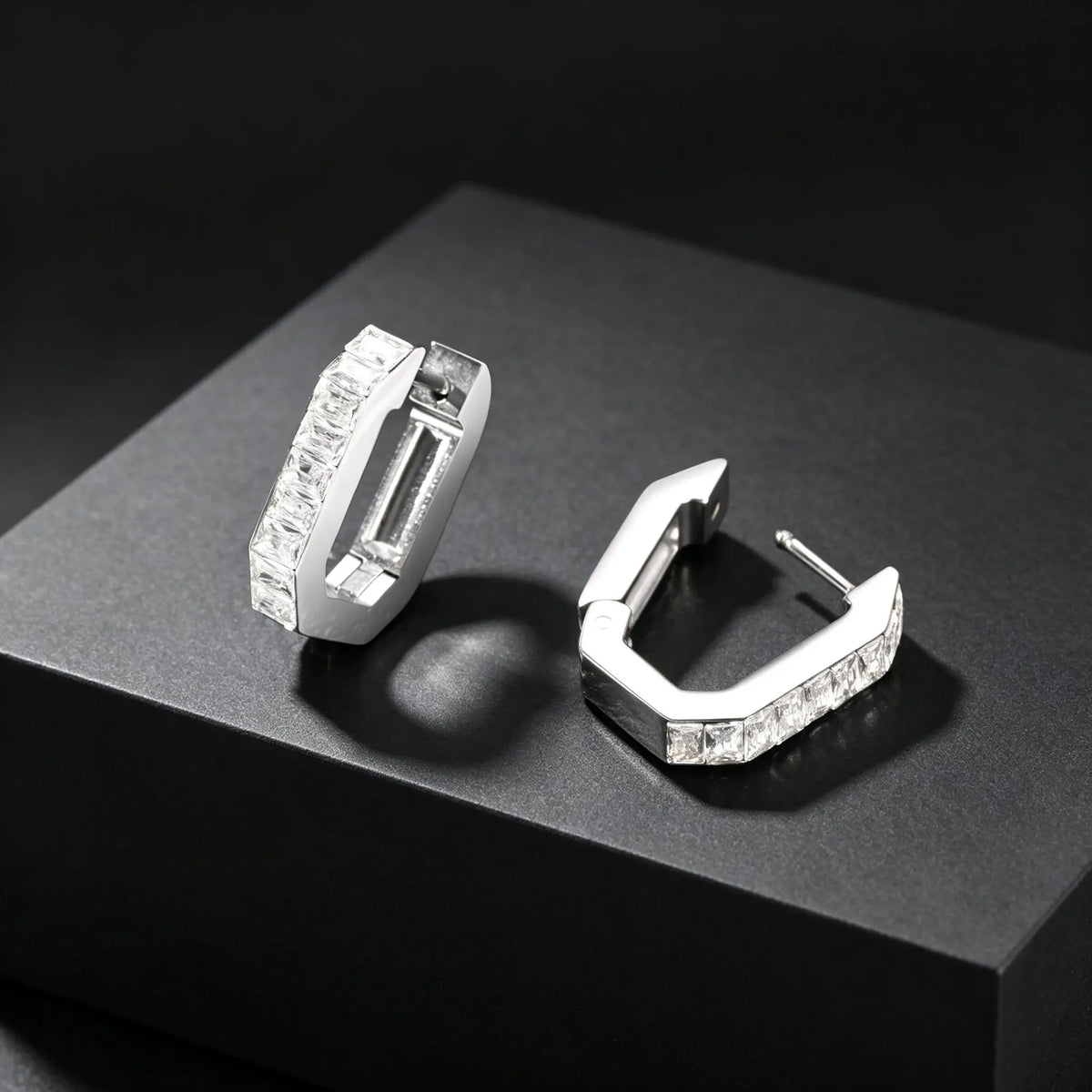 Men's U-shaped White Zircon Hoop Earrings, Fashion High Quality Waterproof Stainless Steel Earrings, Simple Fashion Jewelry