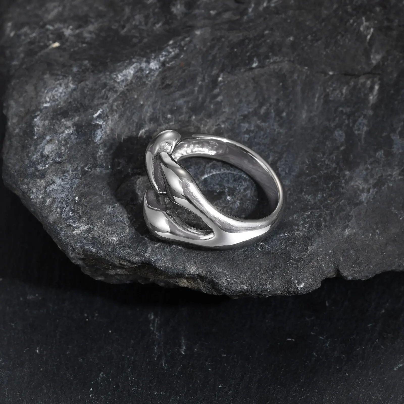 Claw Ring — Stainless Steel