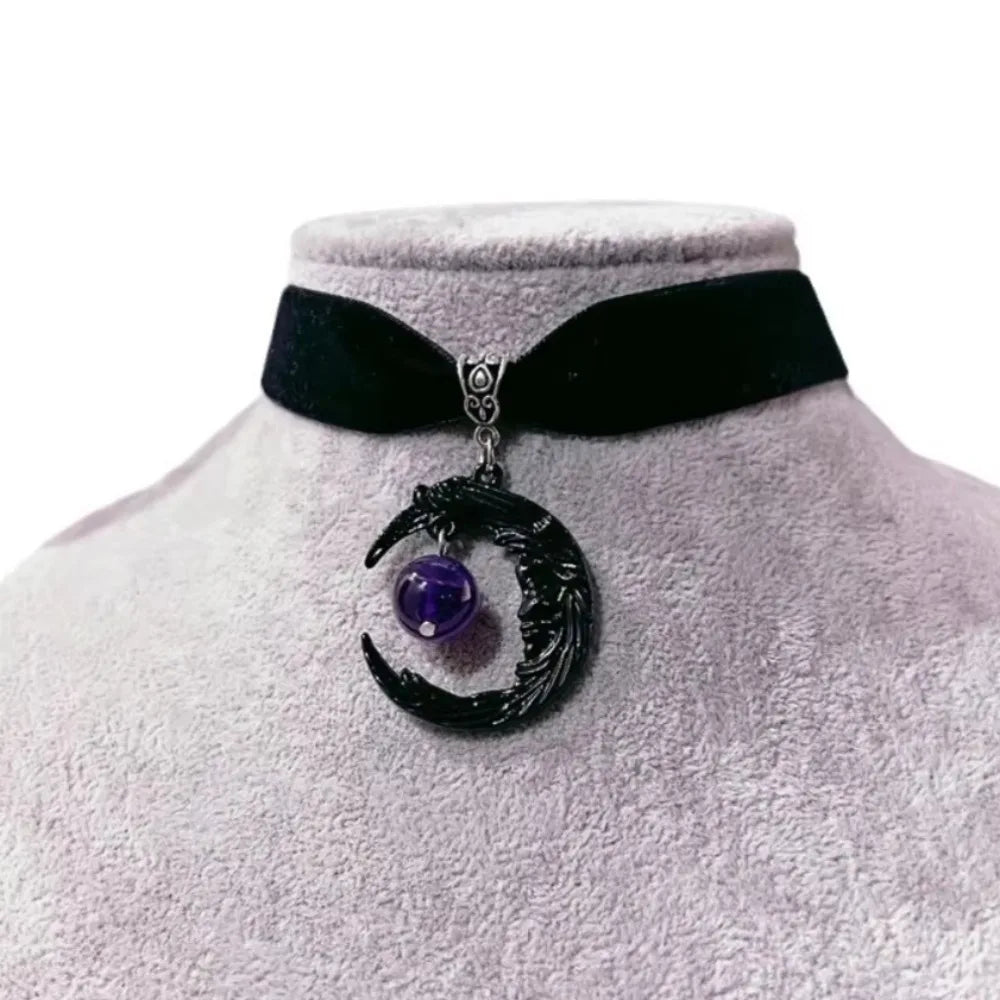 Gothic Temperament Black Human Face Moon Amethyst Round Bead Pendant Velvet Necklace for Women Men Halloween Party Jewelry Gifts