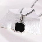 Simple Men Stainless Steel Pendant Necklace Retro Square Black Shell Figaro Chain Necklace Fashion Jewelry Trend Accessories