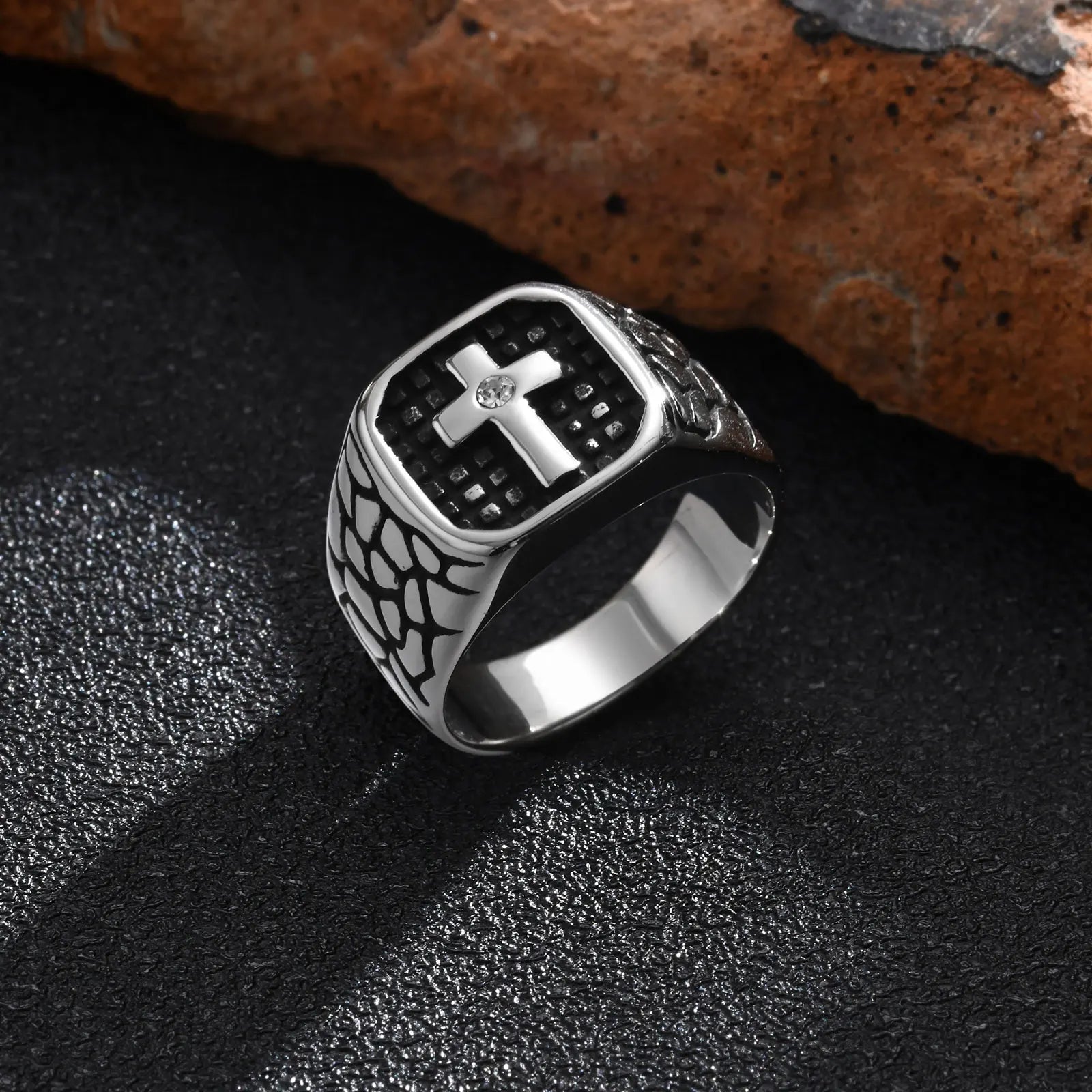 Trendy Stainless Steel Cross Rings For Men Silver Color Crack Zircon Rings Cross Signet Chunky Dainty Jewelry For Man
