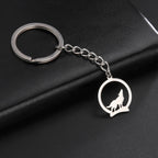 Round Wolf Pendant Keychain for Men Women Fashion Stainless Steel Silver Color Keychain for Friend Christmas Gift