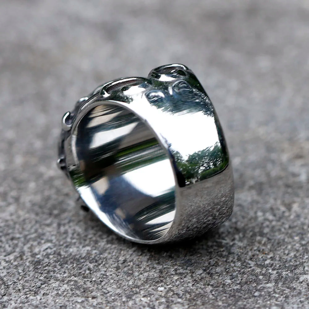 Gothic Motorcycle Skull Ring — 316L Stainless Steel