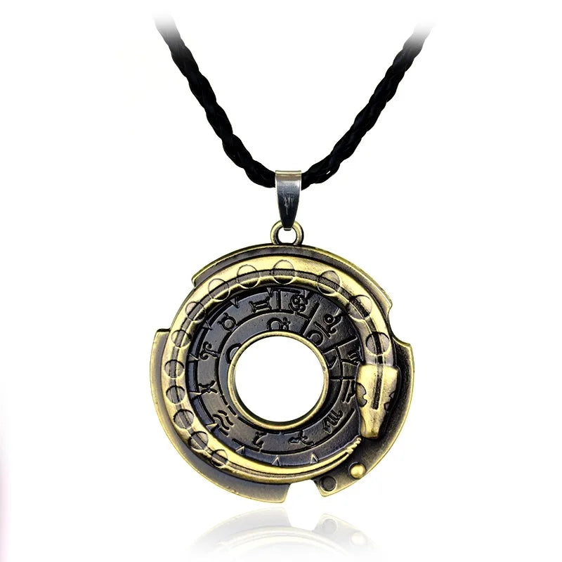 Fashion Metal Alloy Assassins Ezio Cosplay Pendant Necklace Knights Templar Iron Cross Necklaces For Men Women Connor