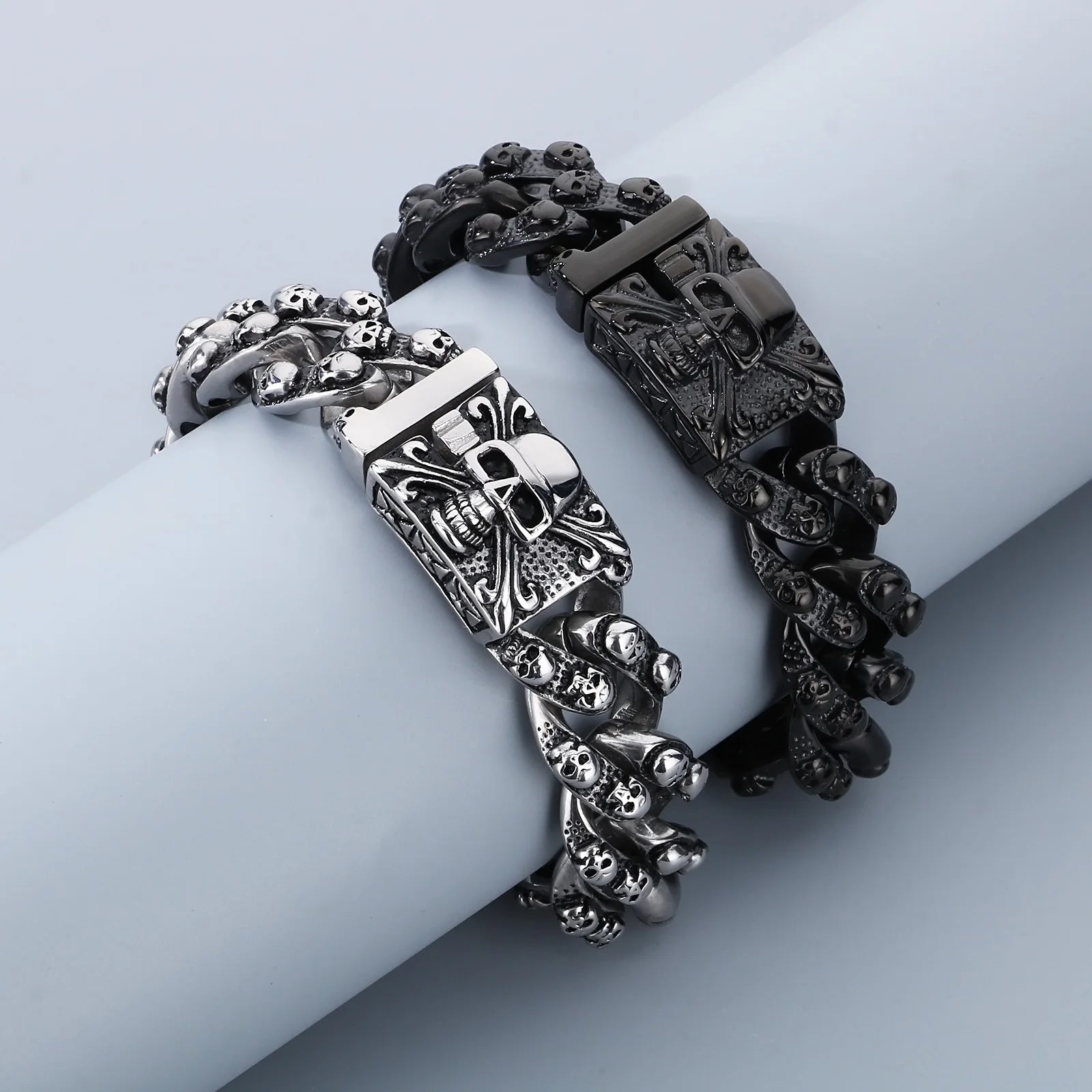 Punk Skull Charm Bracelets For Men Stainless Steel Cuban Chain Men Bangle Bracelet Silver Black Color Skeleton Jewelry