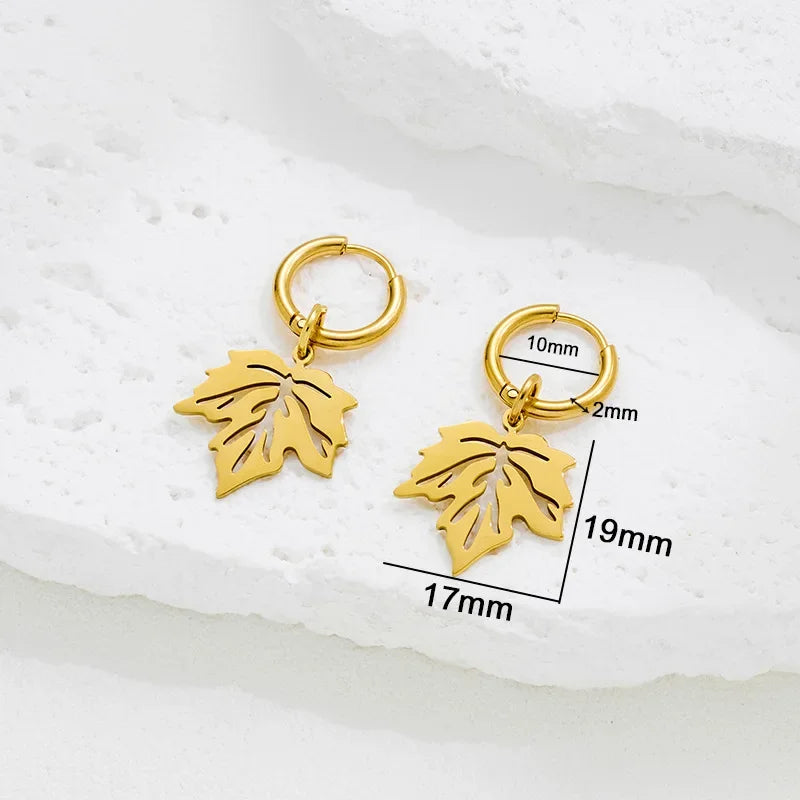 Stainless Steel Necklace For Women Man Maple Leaf Choker Pendant Chain Necklaces Engagement Jewelry korean Fashion NEW