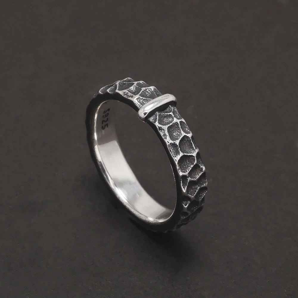 925 Sterling Silver Outlander Rings for Men Women Claire's Ring Retro Hammer Pattern Wedding Band Movie TV Show Jewelry