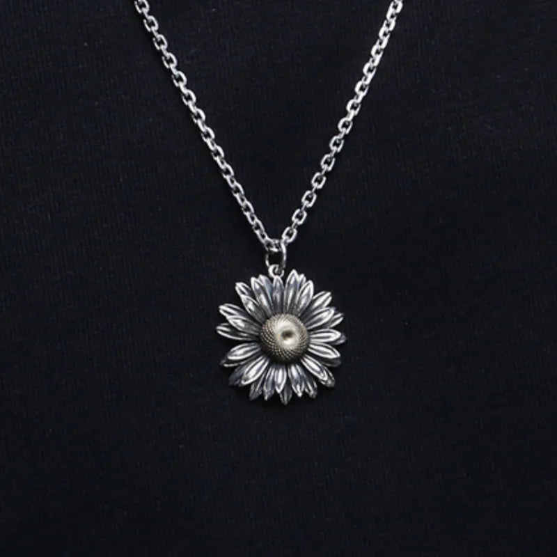 Original Van Gogh sunflower sunflower men's necklace high sense pendant nautical compass retro fashion trend pendant