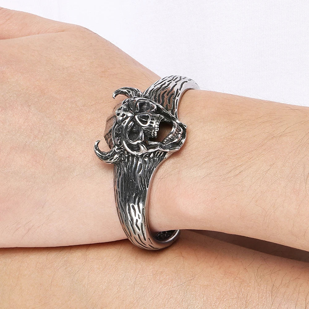 Cool Gothic Viking Skull Head Bracelet for Men Solid Stainless Steel Bangle Bracelets Opening Cuff Punk Rock Jewelry