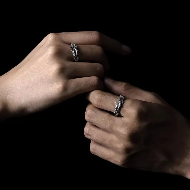 Dark Thorny Ring for Men and Women — Punk, Antique Silver