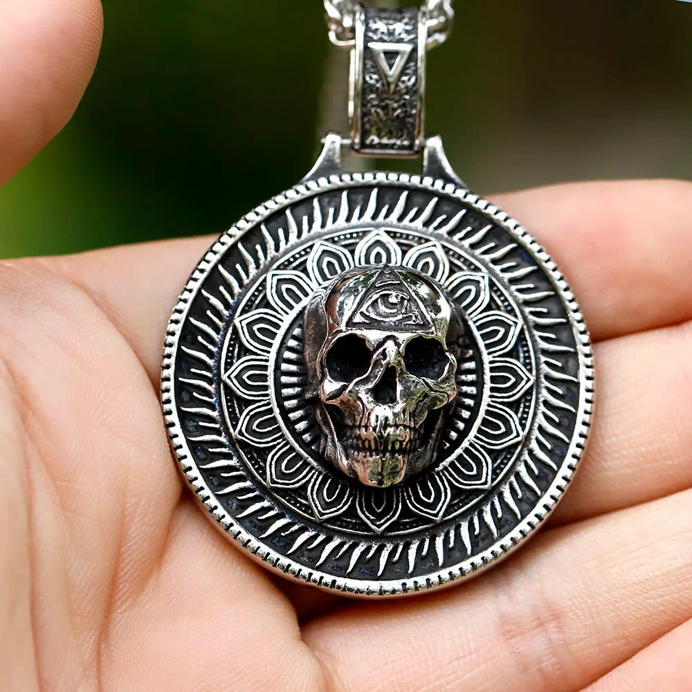 Round Skull Pendant Necklace — 316L Stainless Steel