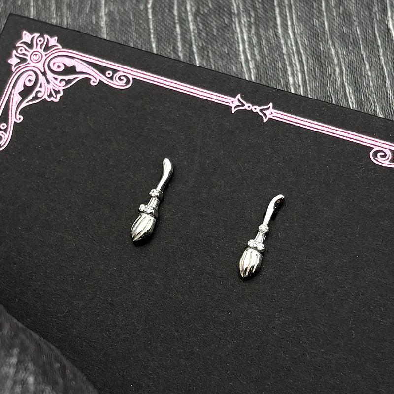 925 Silver Zircon Wand Stud Earrings — SS