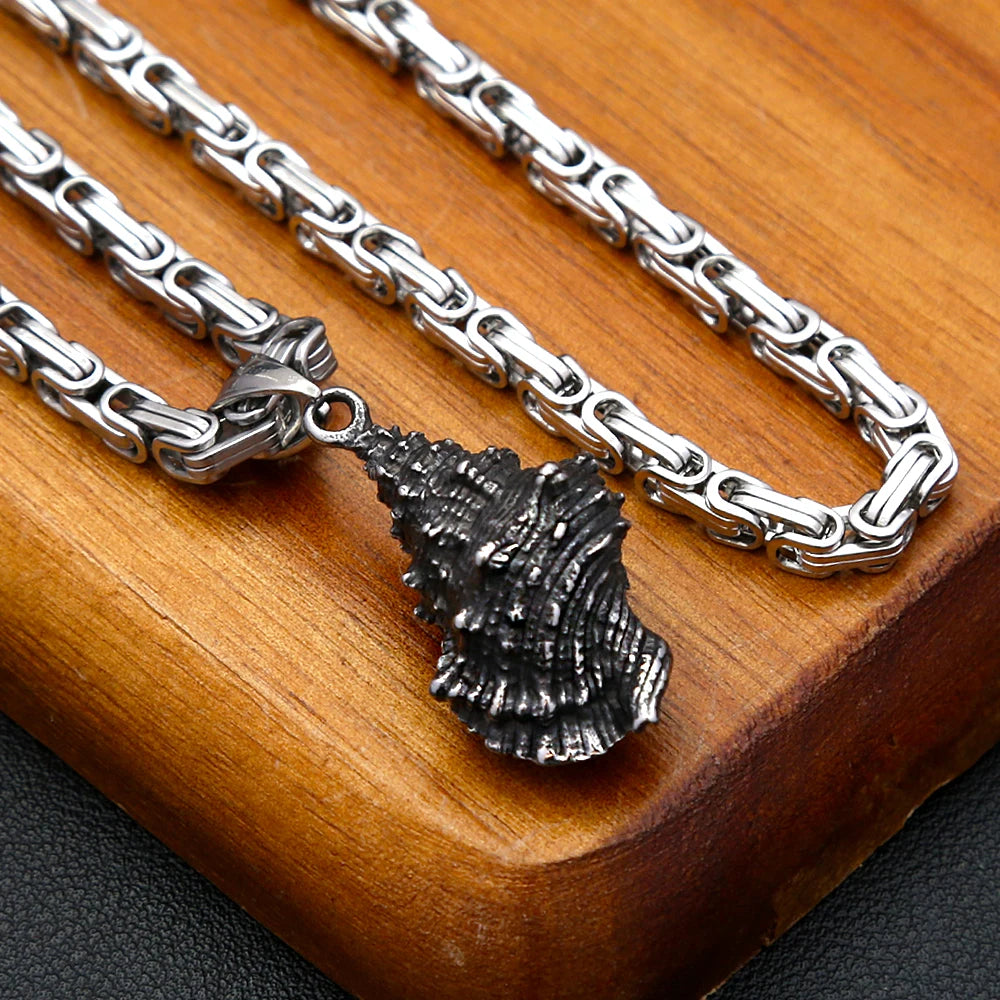 Retro Seashells Conch Necklace Stainless Steel Punk Fashion Sea Shell Pendant Chain For Men Women Cool Beach Surfing Jewelry