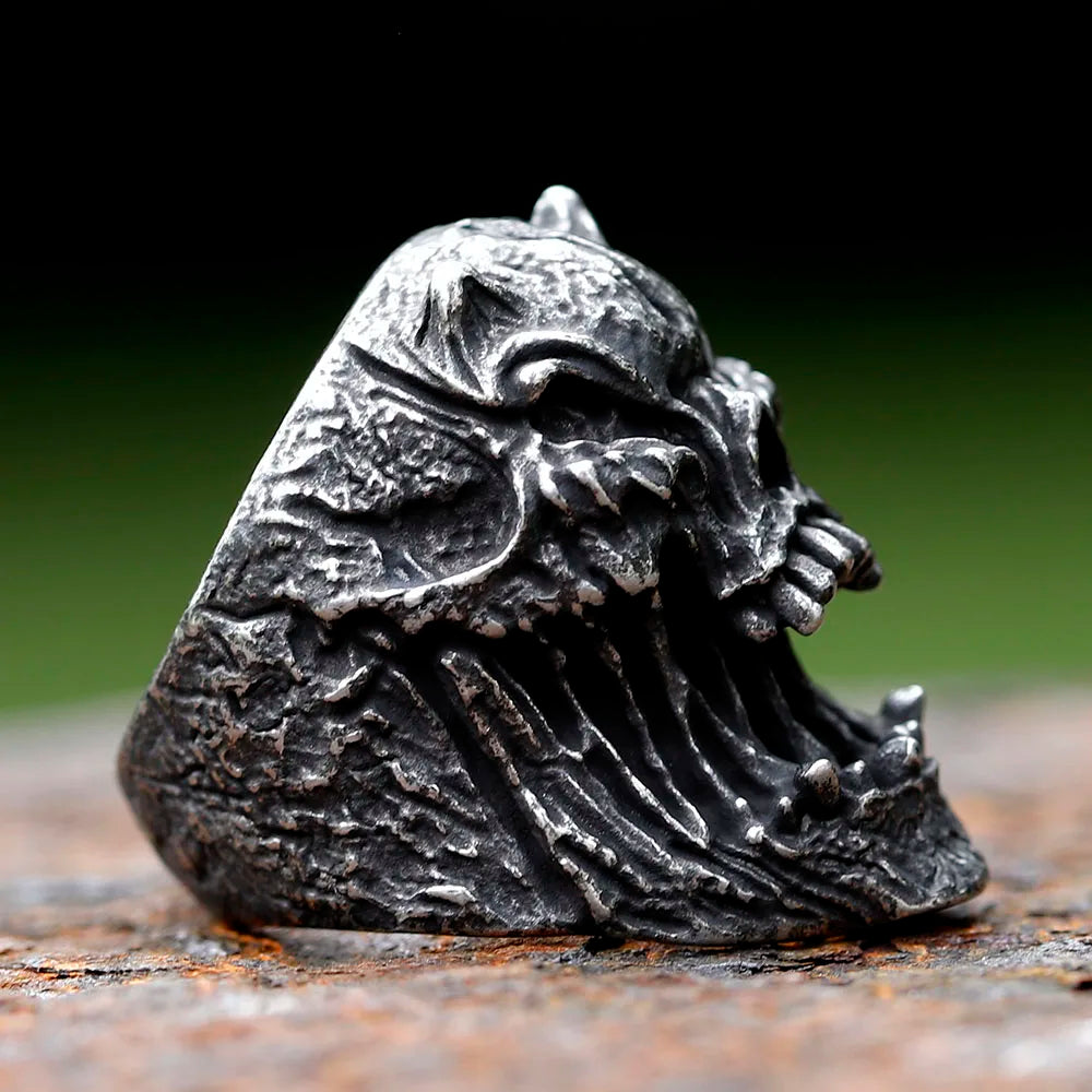 2023 New Gothic Retro Men Skull Ring 316L Stainless Steel Rings For Men Party Punk Biker Jewelry Boyfriend Gifts Male