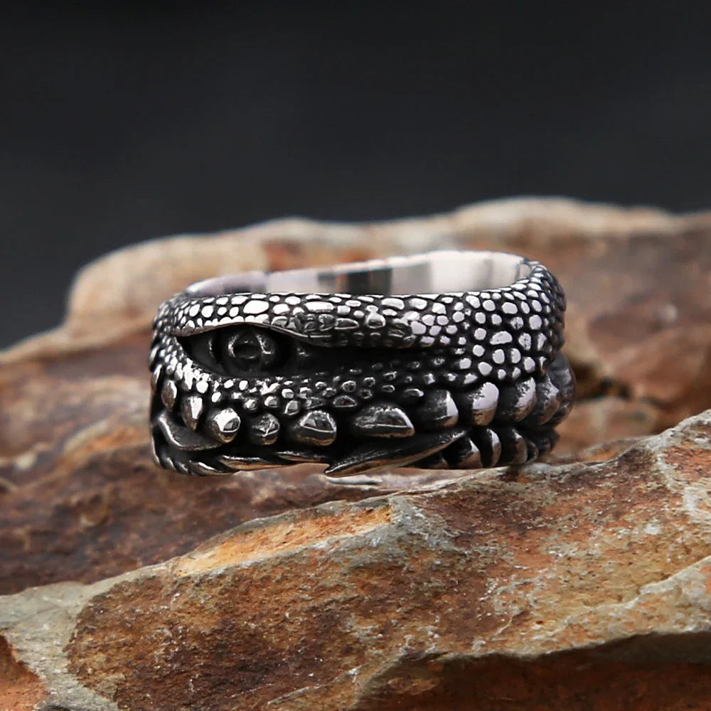 Dragon Claw Ring — Stainless Steel