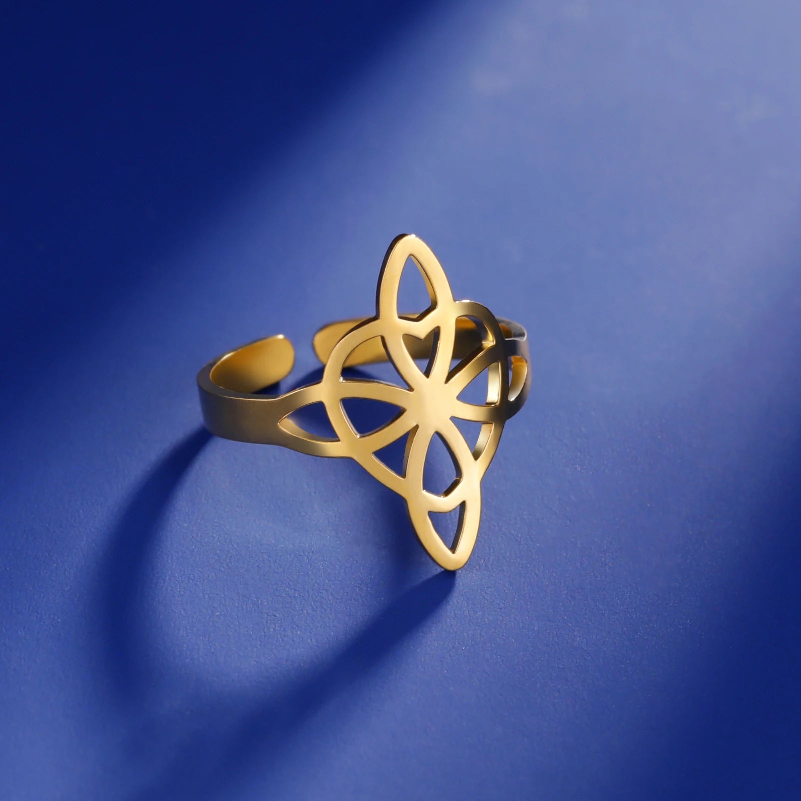 LIKGREAT Hollow Trinity Witch Knot Adjustable Ring for Women Men Stainless Steel Celtics Knot Amulet Couple Jewelry BirthdayGift
