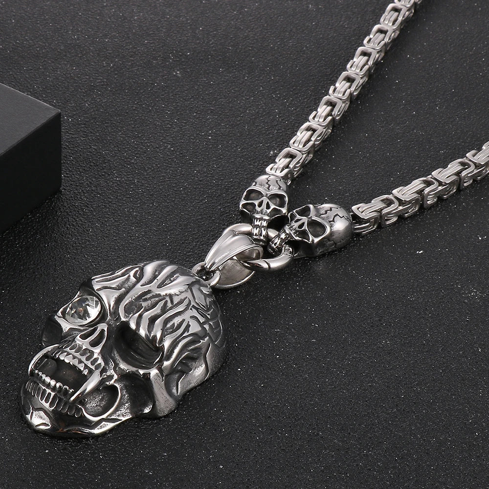 Punk Skull Head Pendants Necklaces for Men Stainless Steel Men's Pendant Necklace With 45--72CM Long Chain Halloween