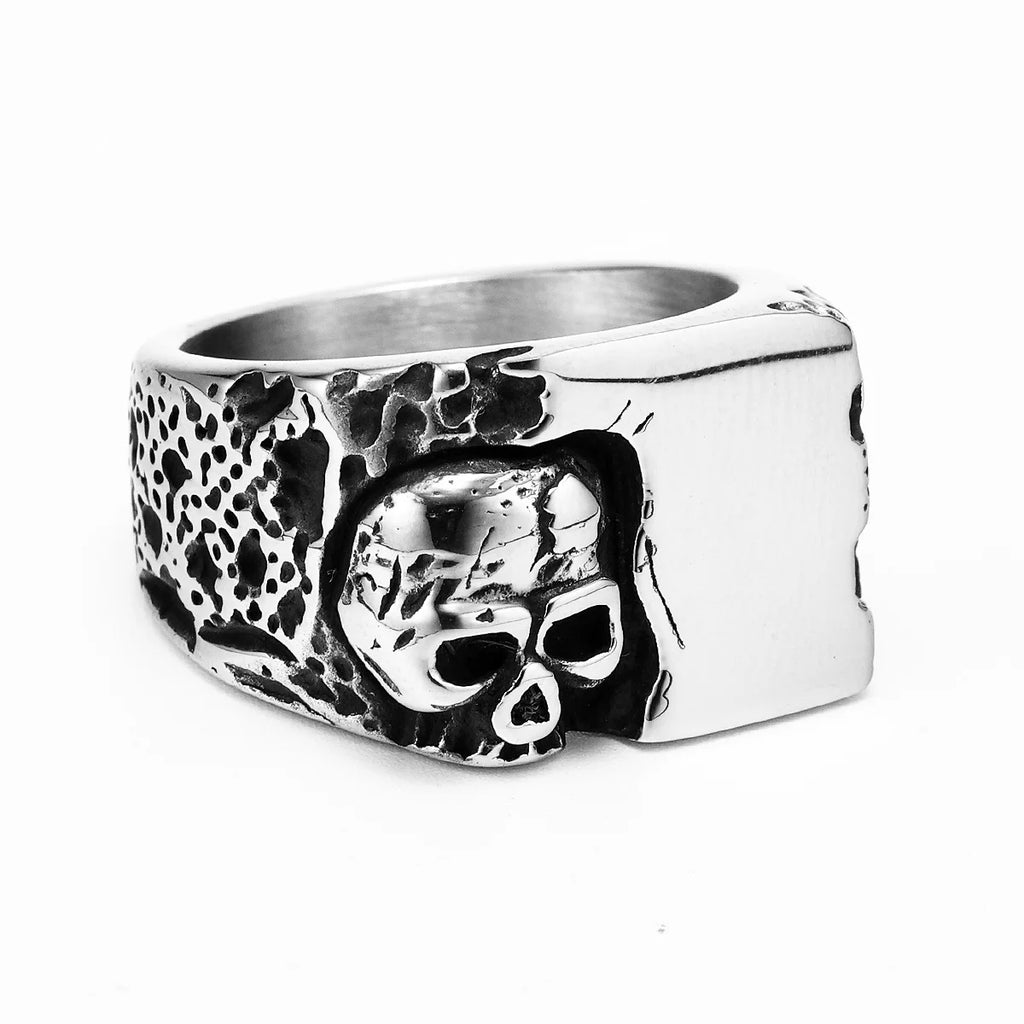 Damaged Skull Ring — Stainless Steel