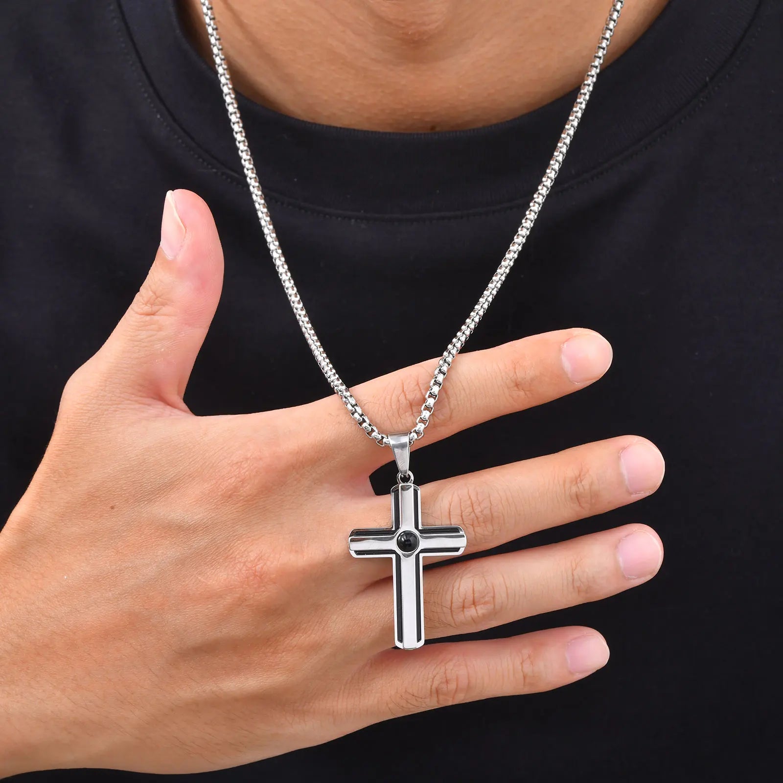 Vnox Men Cross Necklace, Stainless Steel Black Onyx Enamel Cross Pendant, 60cm Box Chain Religious Faith Jewelry Gift