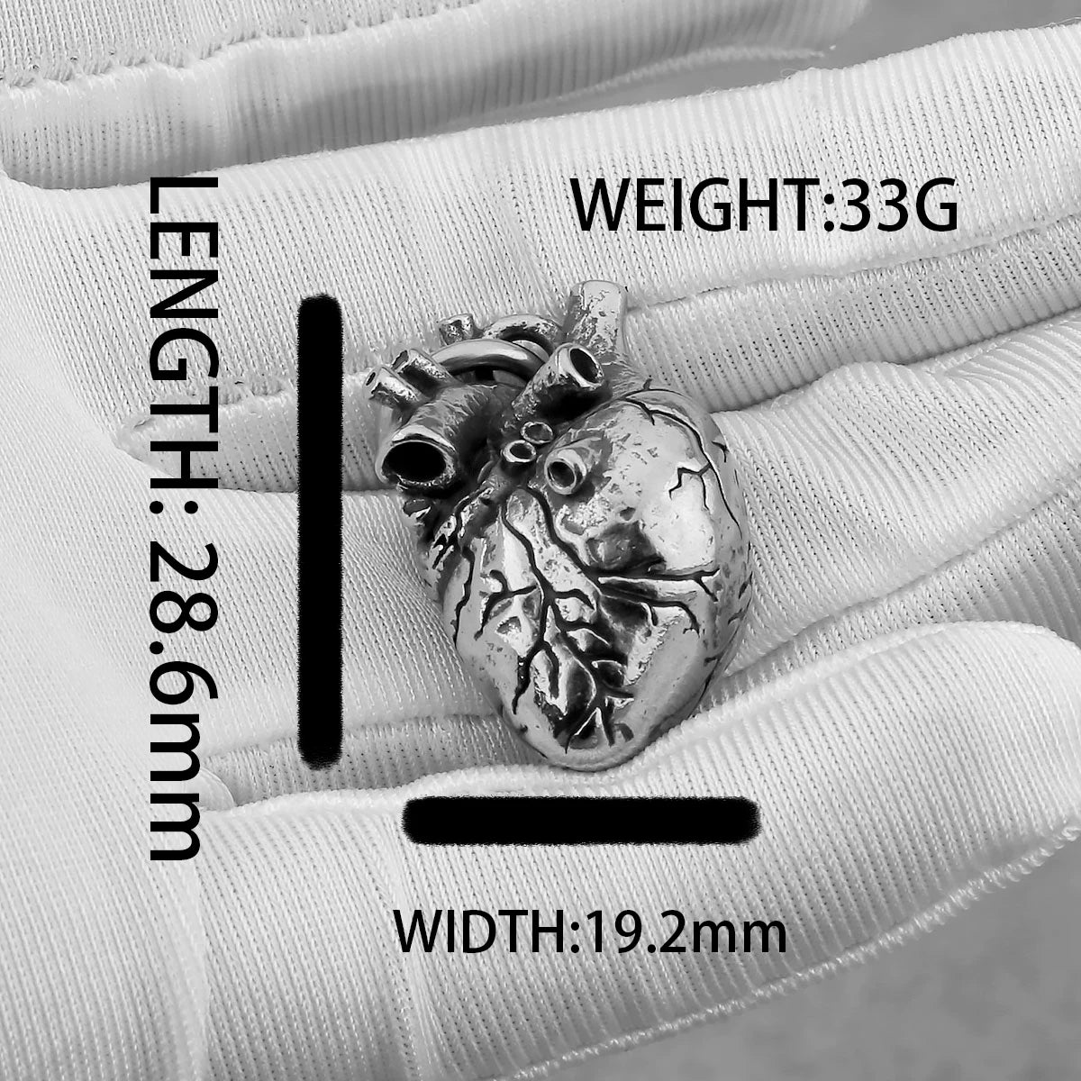 Fashion Minimalist Heart Necklace Men and Women Anatomical Heart Hip Hop Pendant Necklace Vintage Charm Stainless Steel