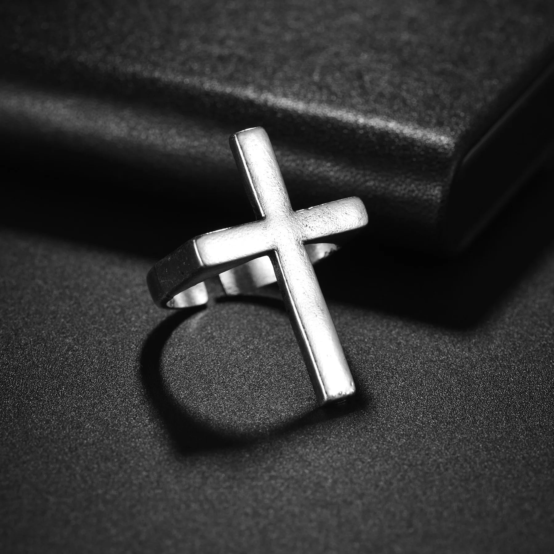 Vintage Cross Gold Ring
