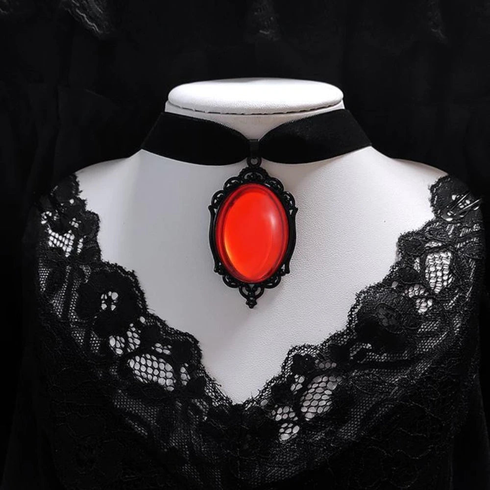 Gothic Crow Pendant Necklace