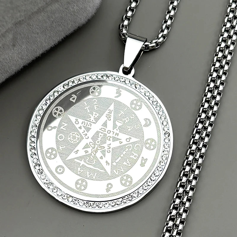 Star Pentagram Chain Necklace — Stainless Steel