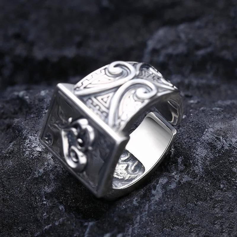 Ace of Spades Poker Ring — Vintage Gothic Playing Card Band