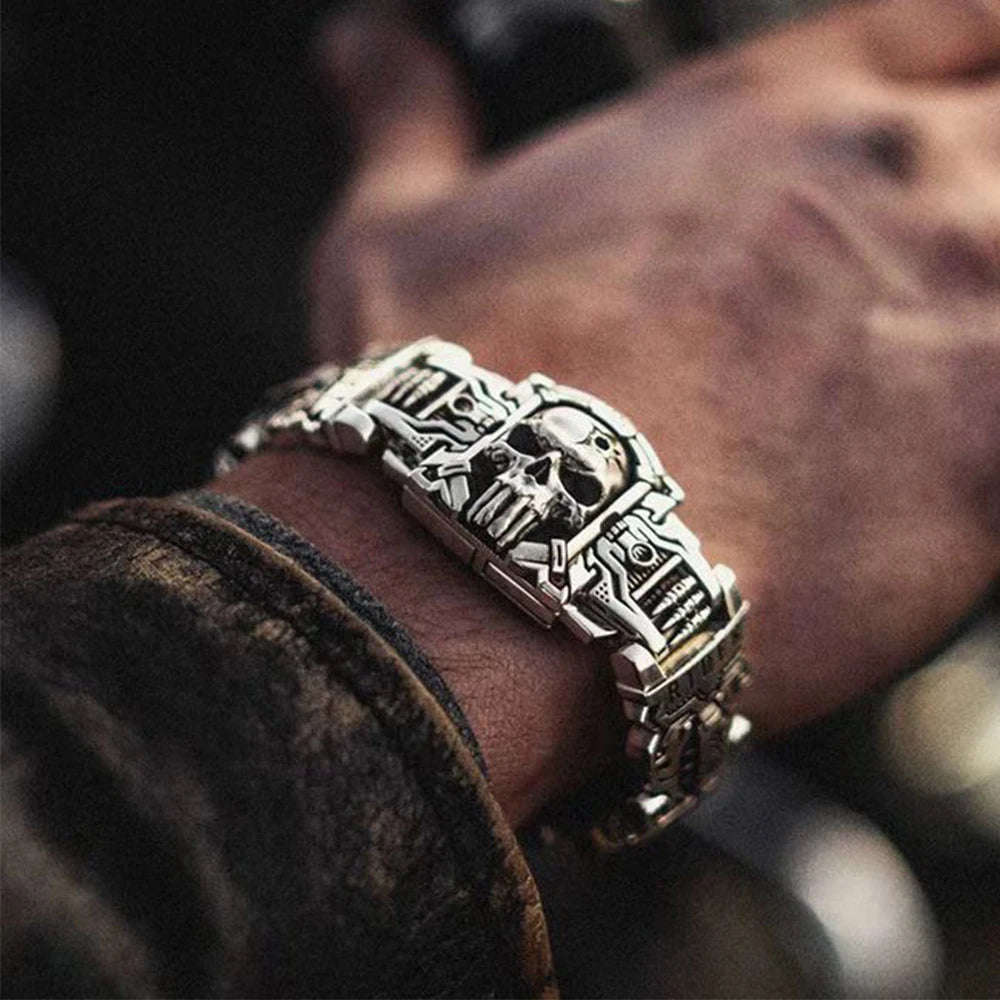 Retro Fashion Domineering Skull Bracelet for Men Punk Rock Charm Rider Bracelets US Street Motorcycle Male Gothic Jewelry Gifts