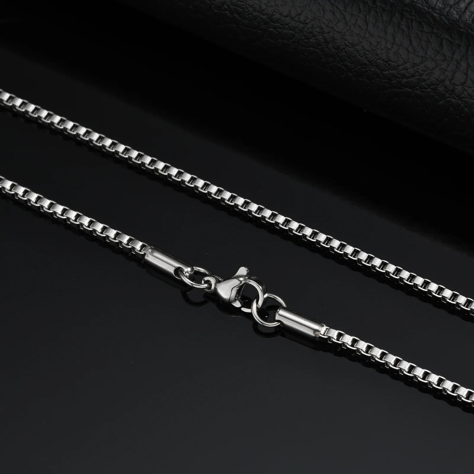 Braided Link Chain Choker Necklace — Stainless Steel