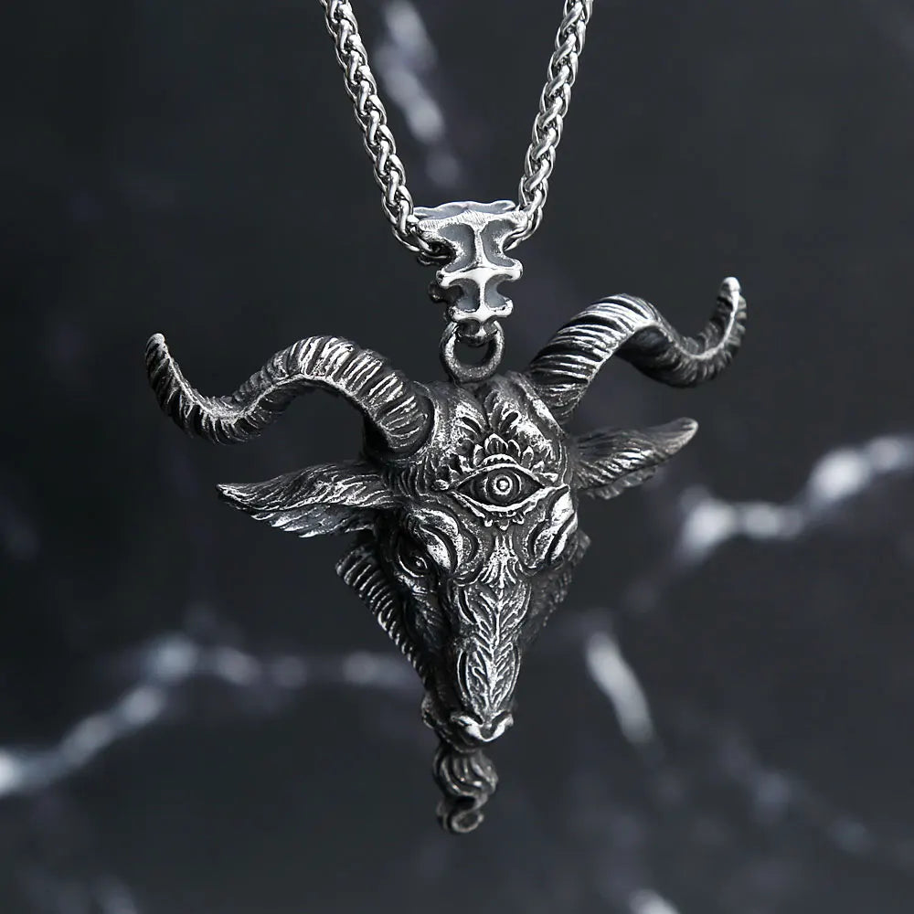 Viking Black Pendant Vintage Bull Head Animal