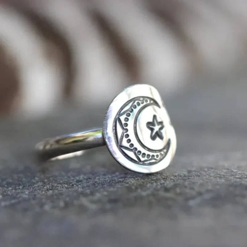 Carved Moon and Star Ring — Dreamy Band for Music Festival