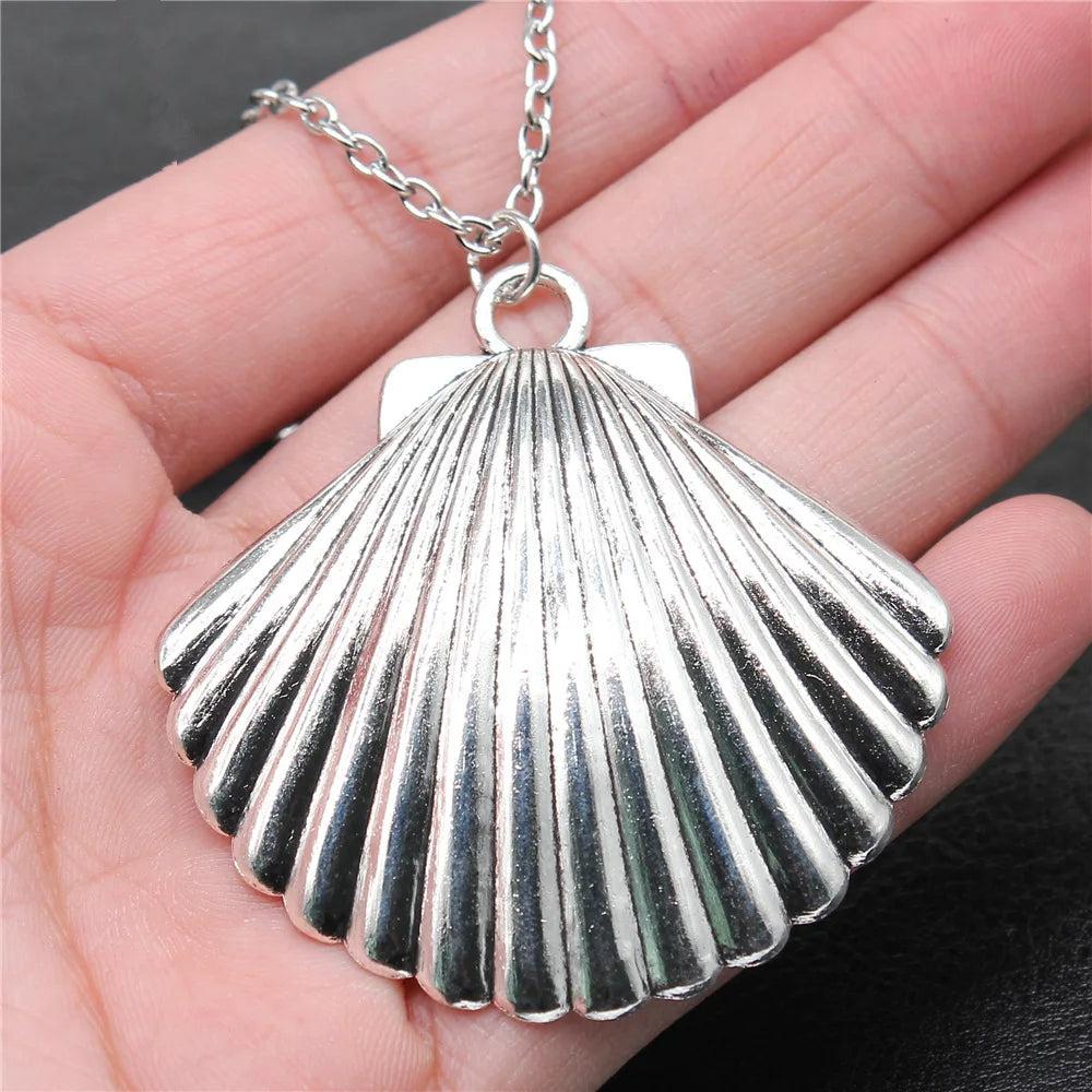 Silver Pendant Necklace