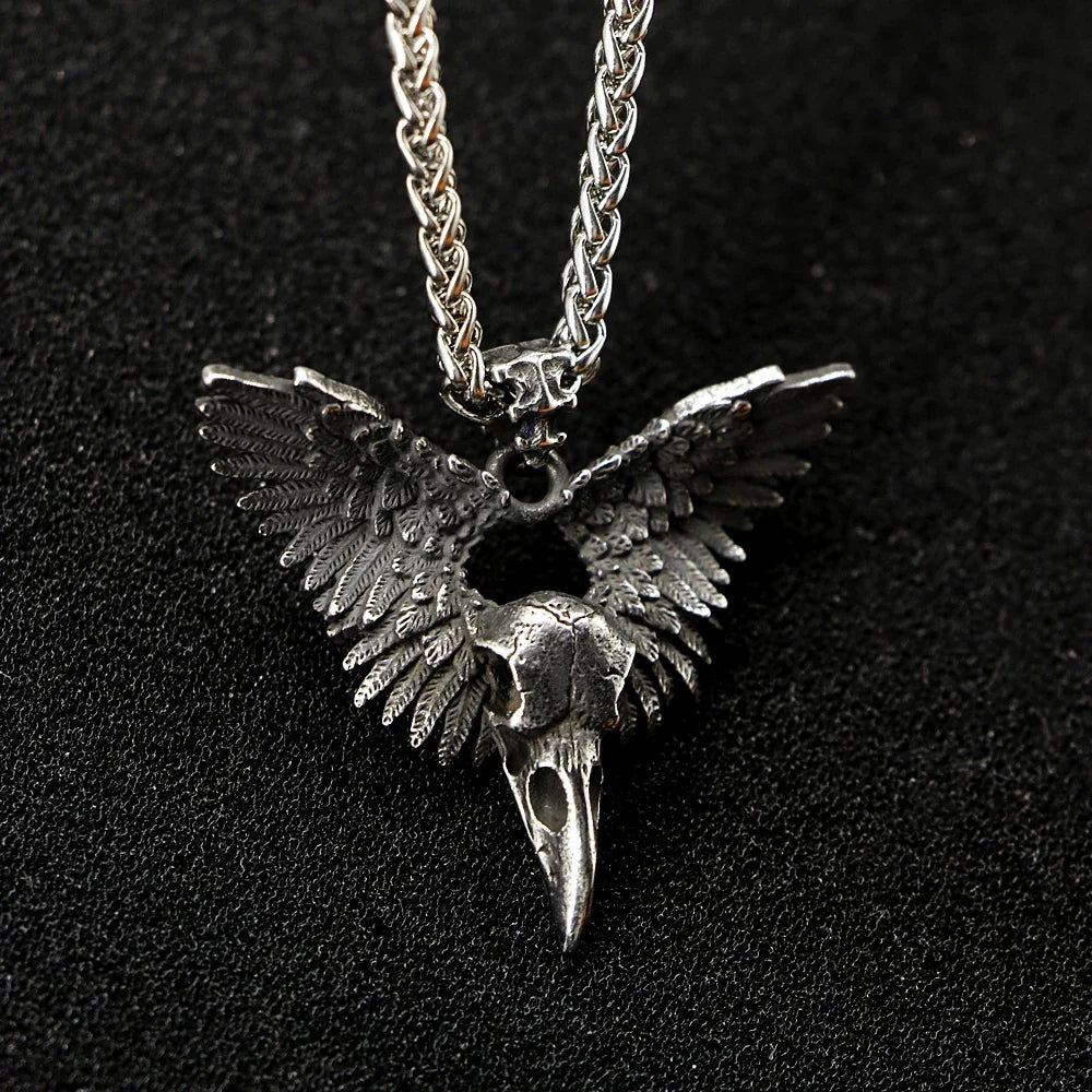 Vintage Wing Crow Skull Pendant Necklace Men Women Punk Goth Raven Skull Necklace Choker Fashion Stainless Steel