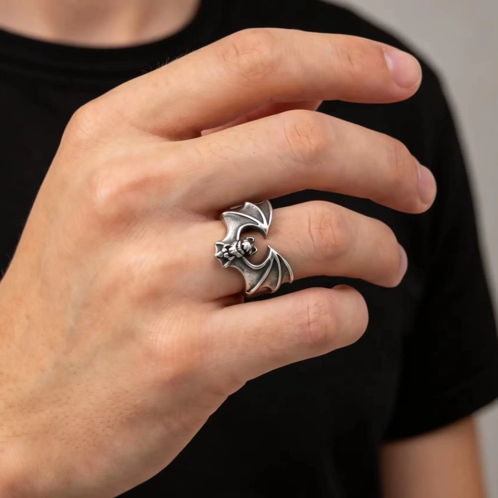 Fashion Gothic Bat Ring for Men, Non-fading Stainless Steel Creative Animal Rings, Punk Unique Design Finger Jewelry