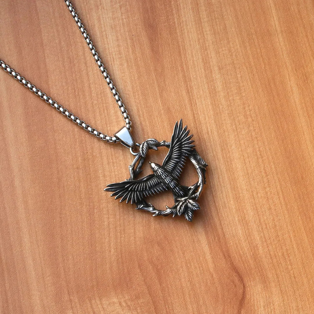 Silver Eagle Pendant Necklace Box Chain