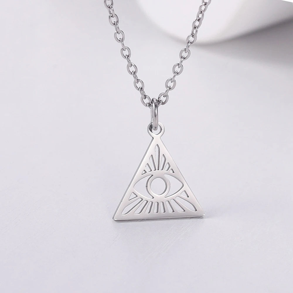 Eye of Horus Pendant Necklace — Zinc Alloy
