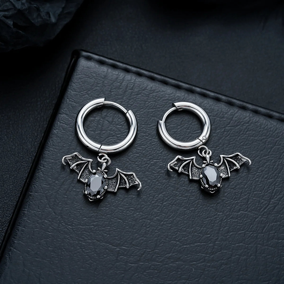 Vintage Gothic Bat Pendant Hoop Earrings for Men Women Black Oval Zircon Dangle Earring Punk Halloween Jewelry