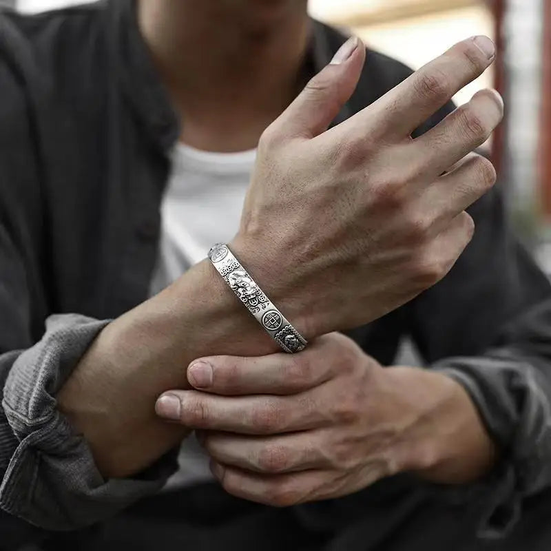 Men\'s Personalized Retro Ethnic Animal Pixiu Bangles Men Women Cuff Bracelets Casual Jewelry Gifts