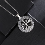 Retro Nordic Style Crow Skull Pendant Animal Bird Necklace for Men Personalized Jewelry Lucky Amulet Gift