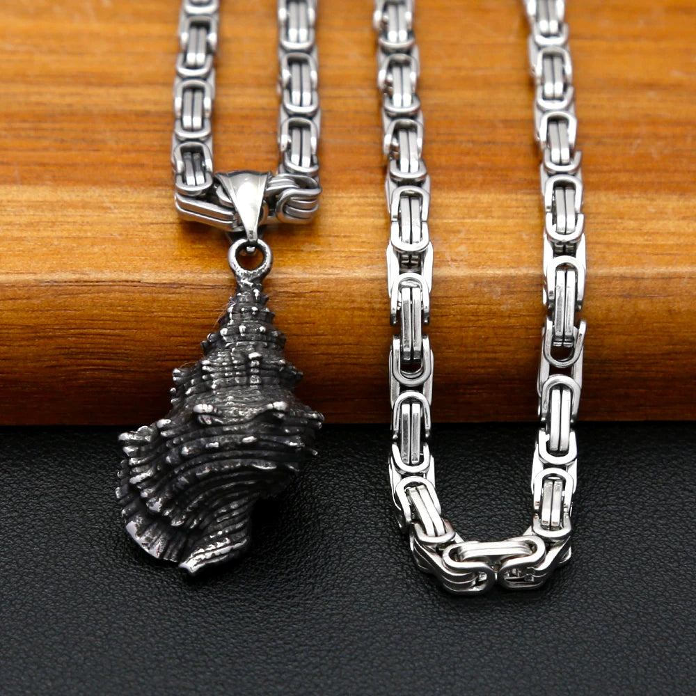 Retro Seashells Conch Necklace Stainless Steel Punk Fashion Sea Shell Pendant Chain For Men Women Cool Beach Surfing Jewelry