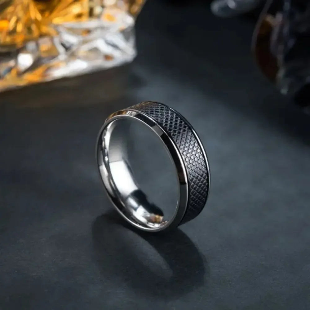 Top Quality Simple Stainless Steel Men Rings Western Titanium Steel Black White Ring For Fashion Jewelry