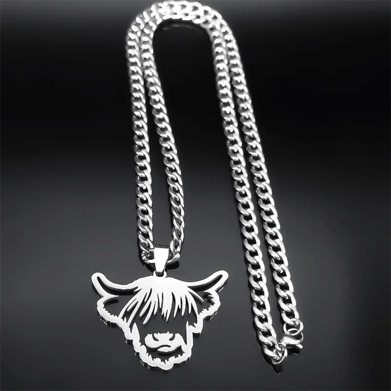 Highland Cattle Cow Pendant — Silver