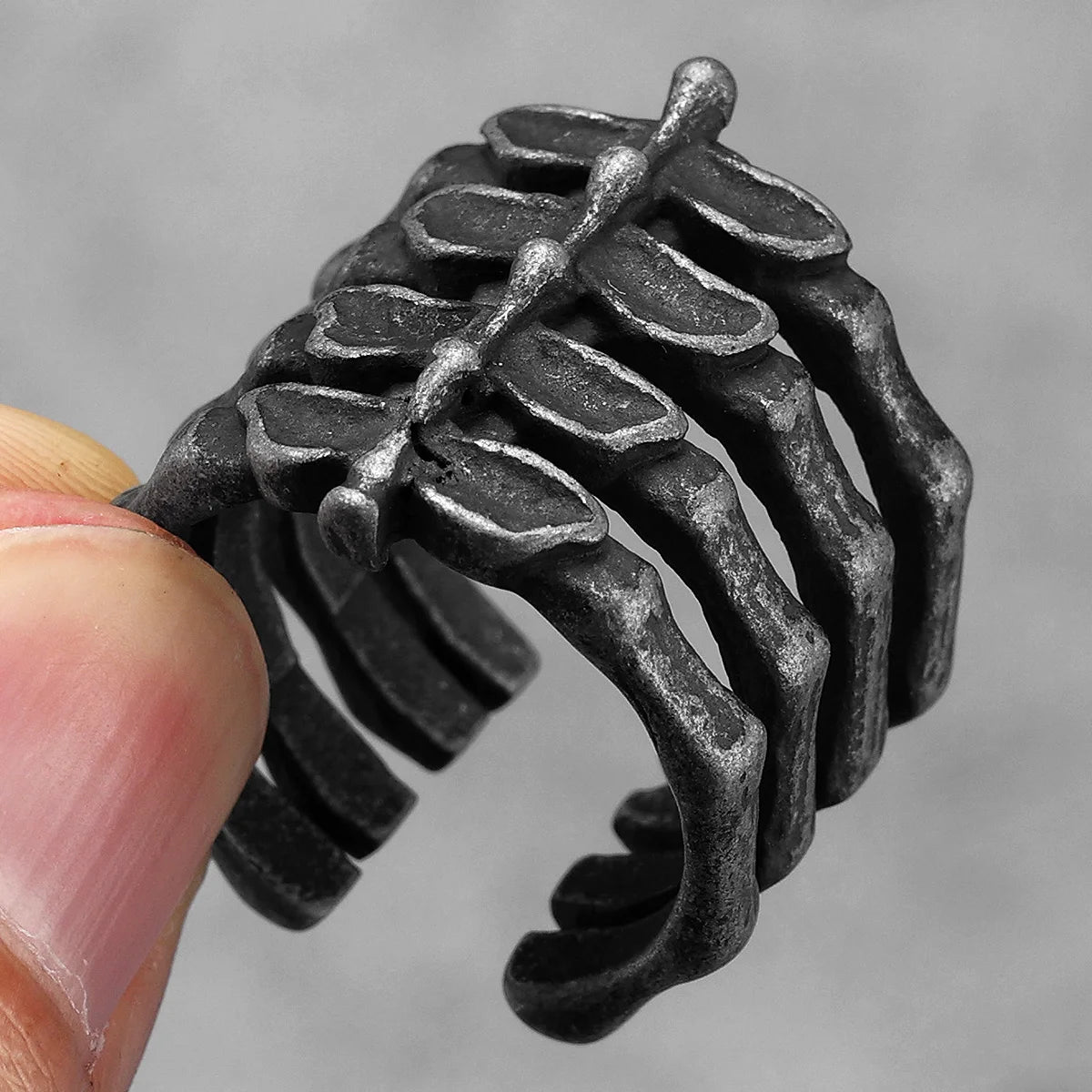 Spine Ring — Stainless Steel