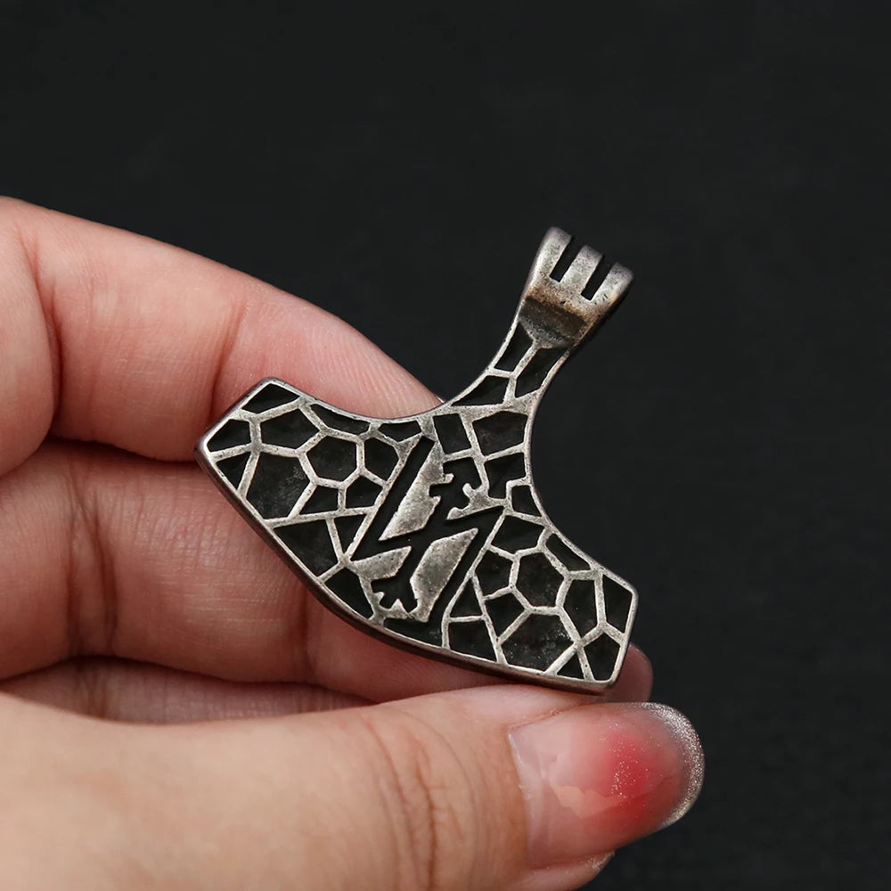 Thor Hammer Pendant Black — Stainless Steel