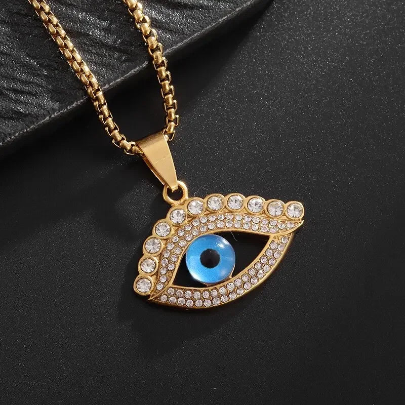 Eye of Horus Pendant Necklace