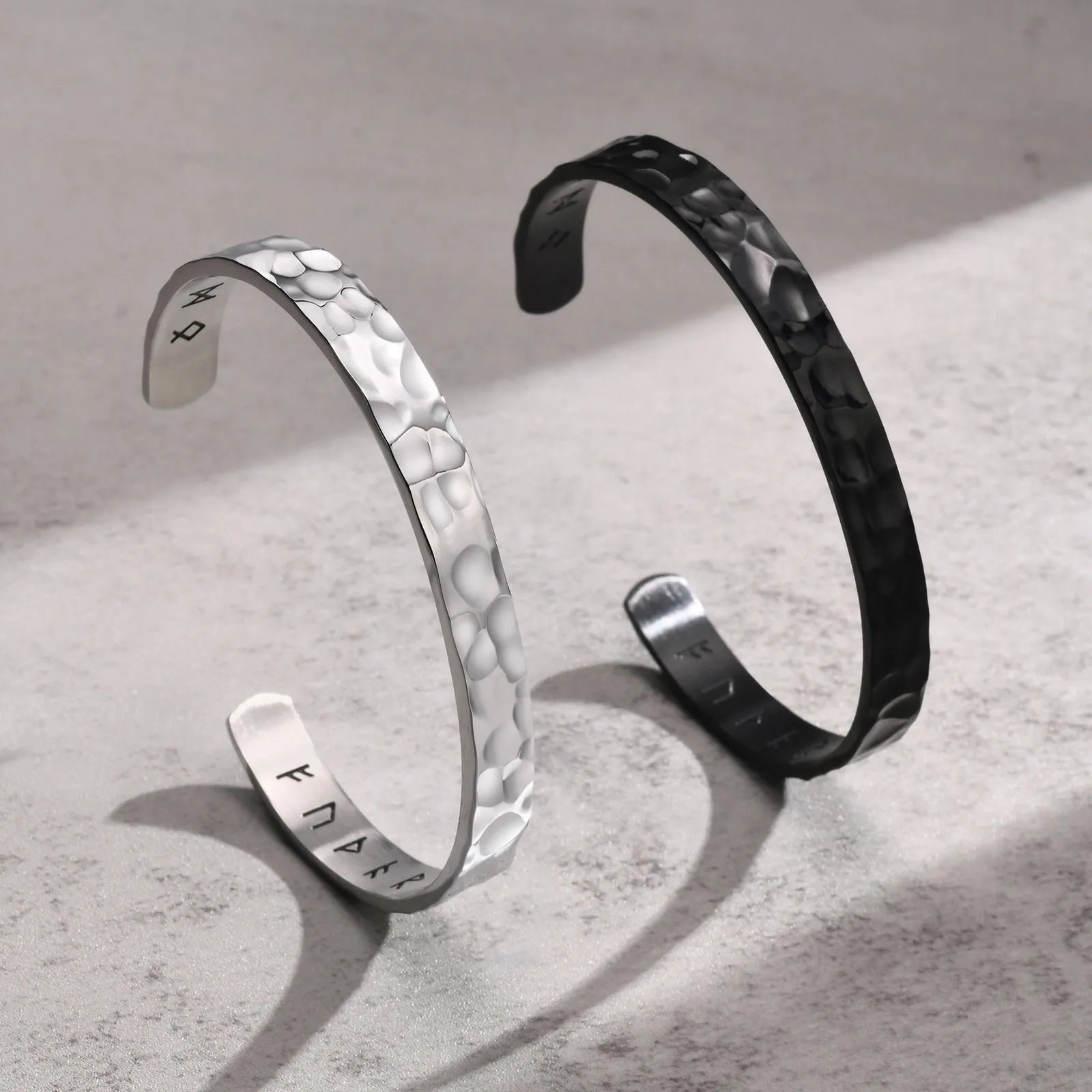 Vnox Norse Viking Bracelets for Men Women, Hand Crafted Hammered Stainless Steel Cuff Bangle Bracelet, Rock Punk Gift