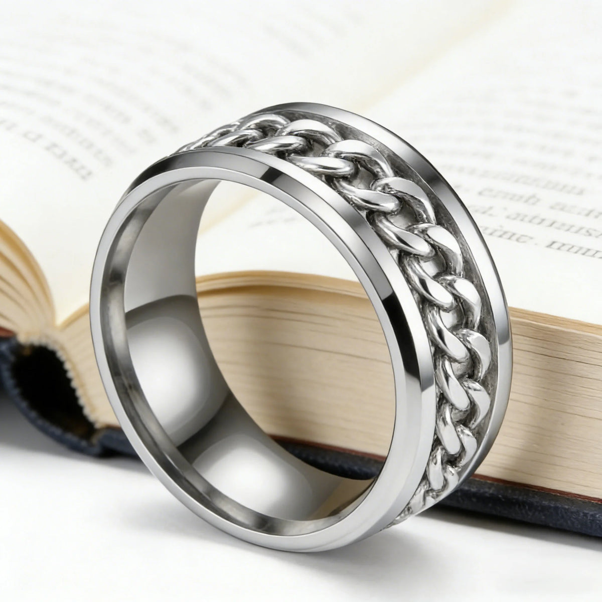 Rotatable Chain Spinner Fidget Ring Black Gold — Stainless Steel